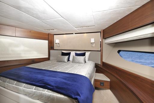 Princess 26M cabin