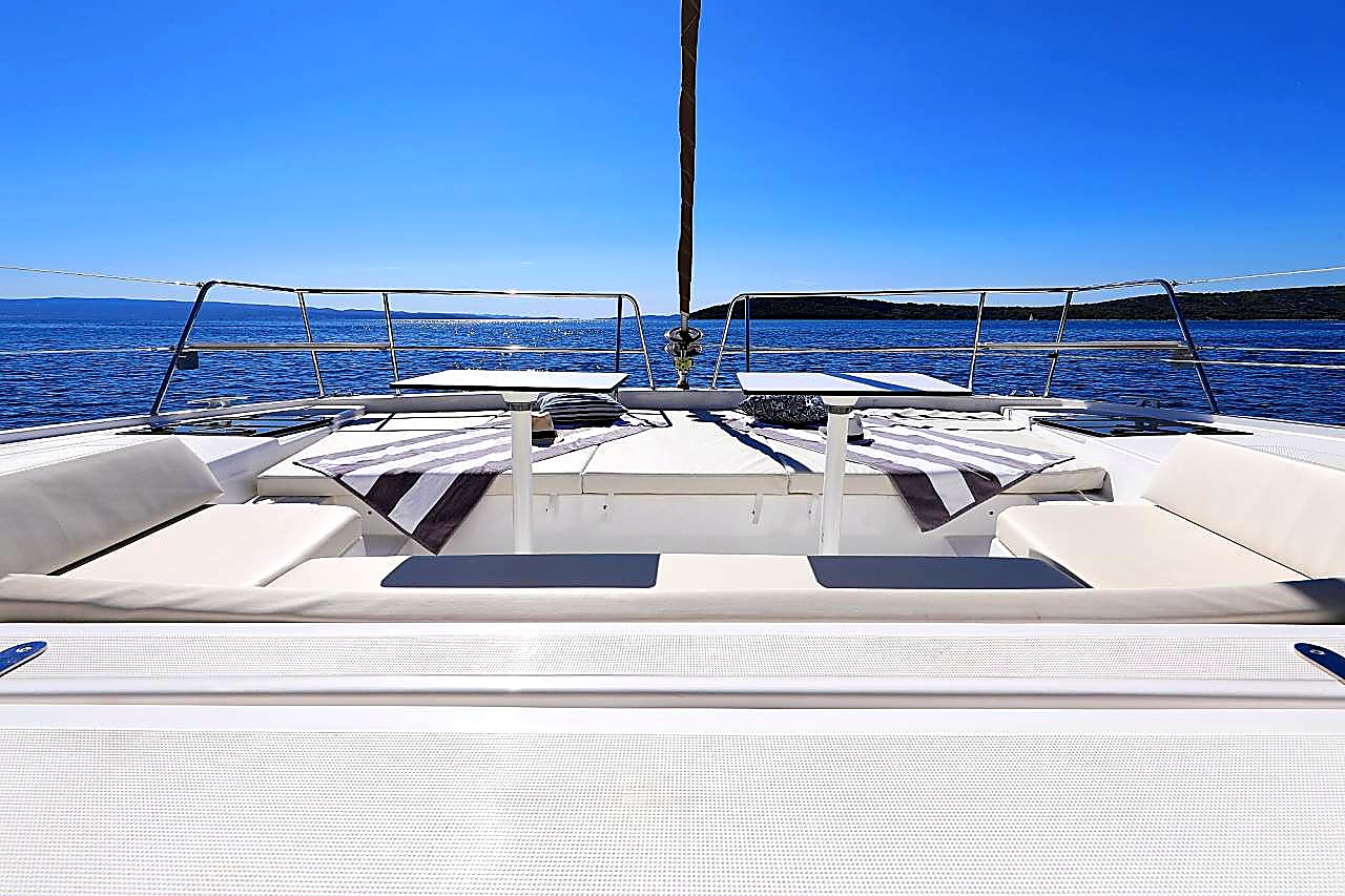 Bali 4.1 swim platform
