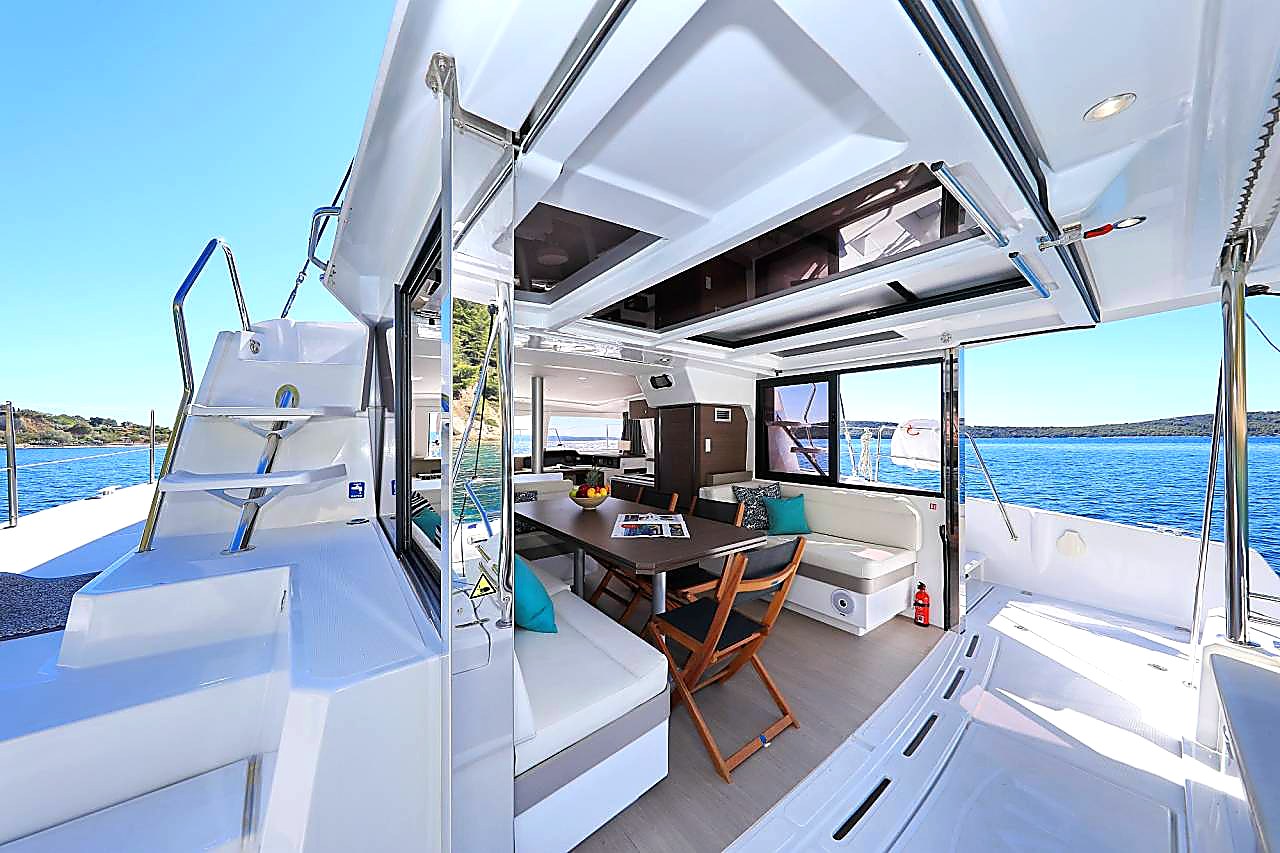 Open-deck living.