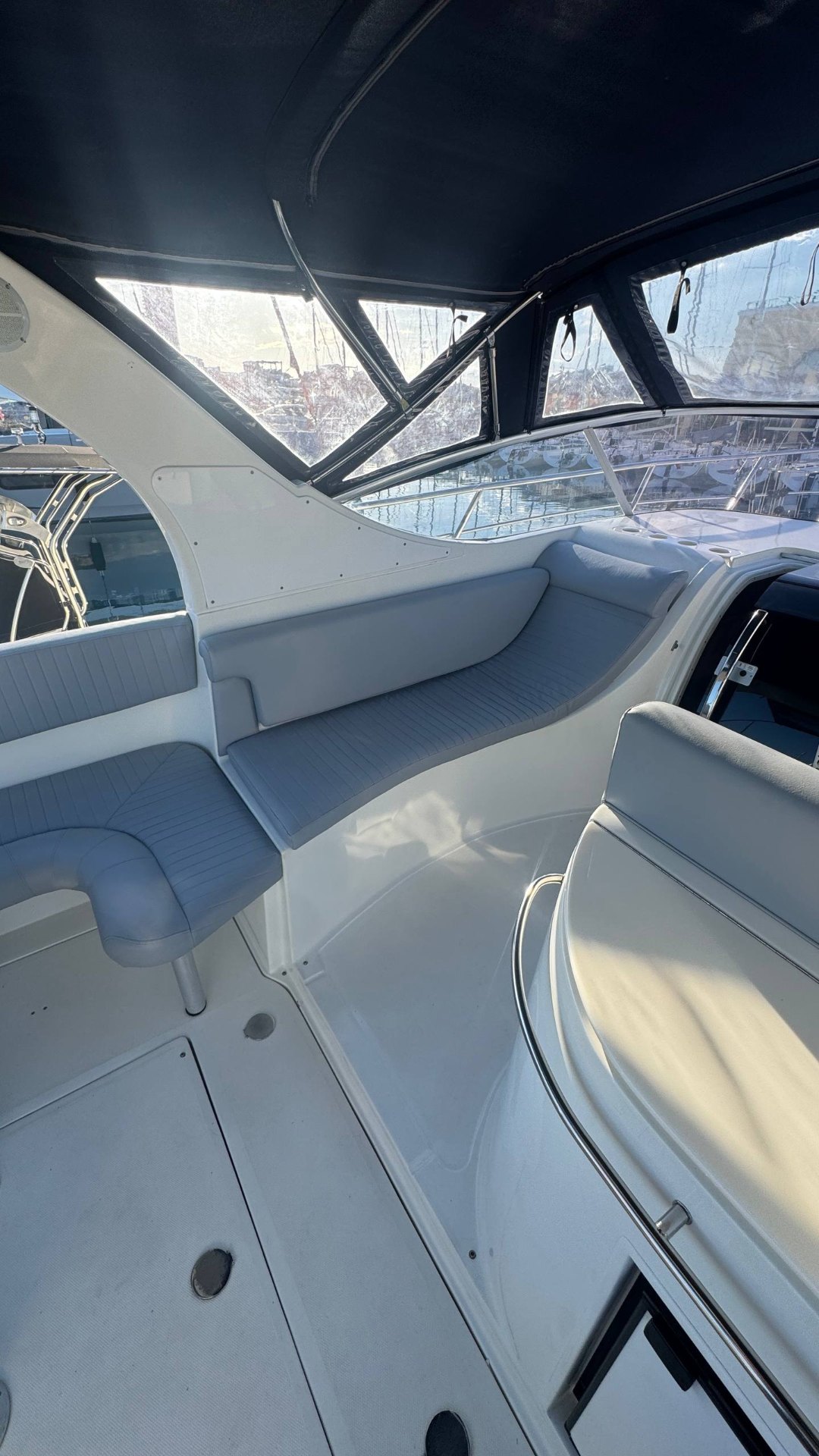 Saver 330 forward seating